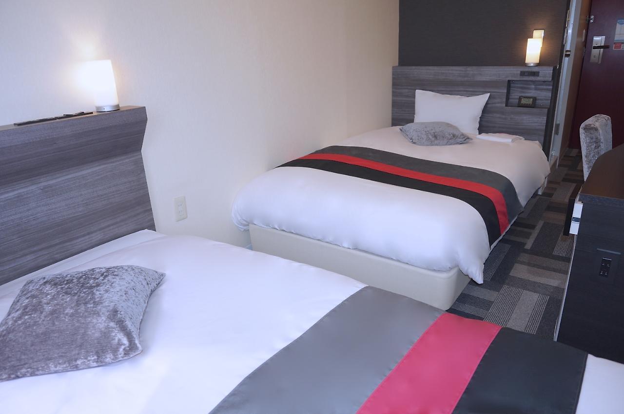 Hotel Sunroute Utsunomiya Bagian luar foto